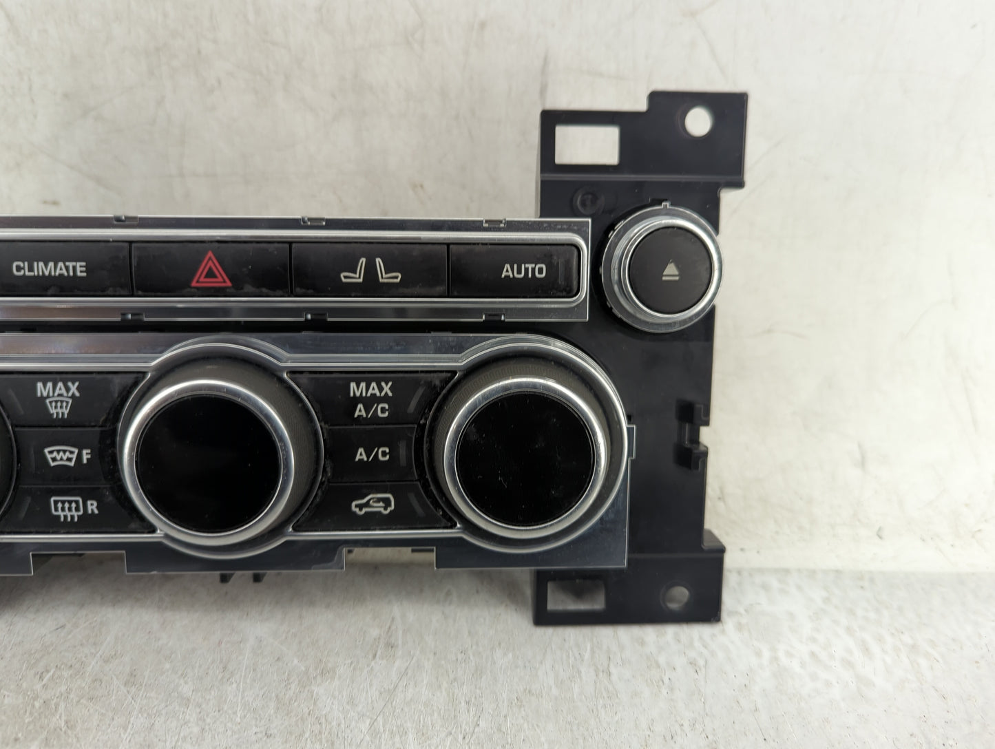 2014-2015 Land Rover Range Rover Sport Climate Control Module Temperature AC/Heater Replacement Fits OEM Used Auto Parts - O