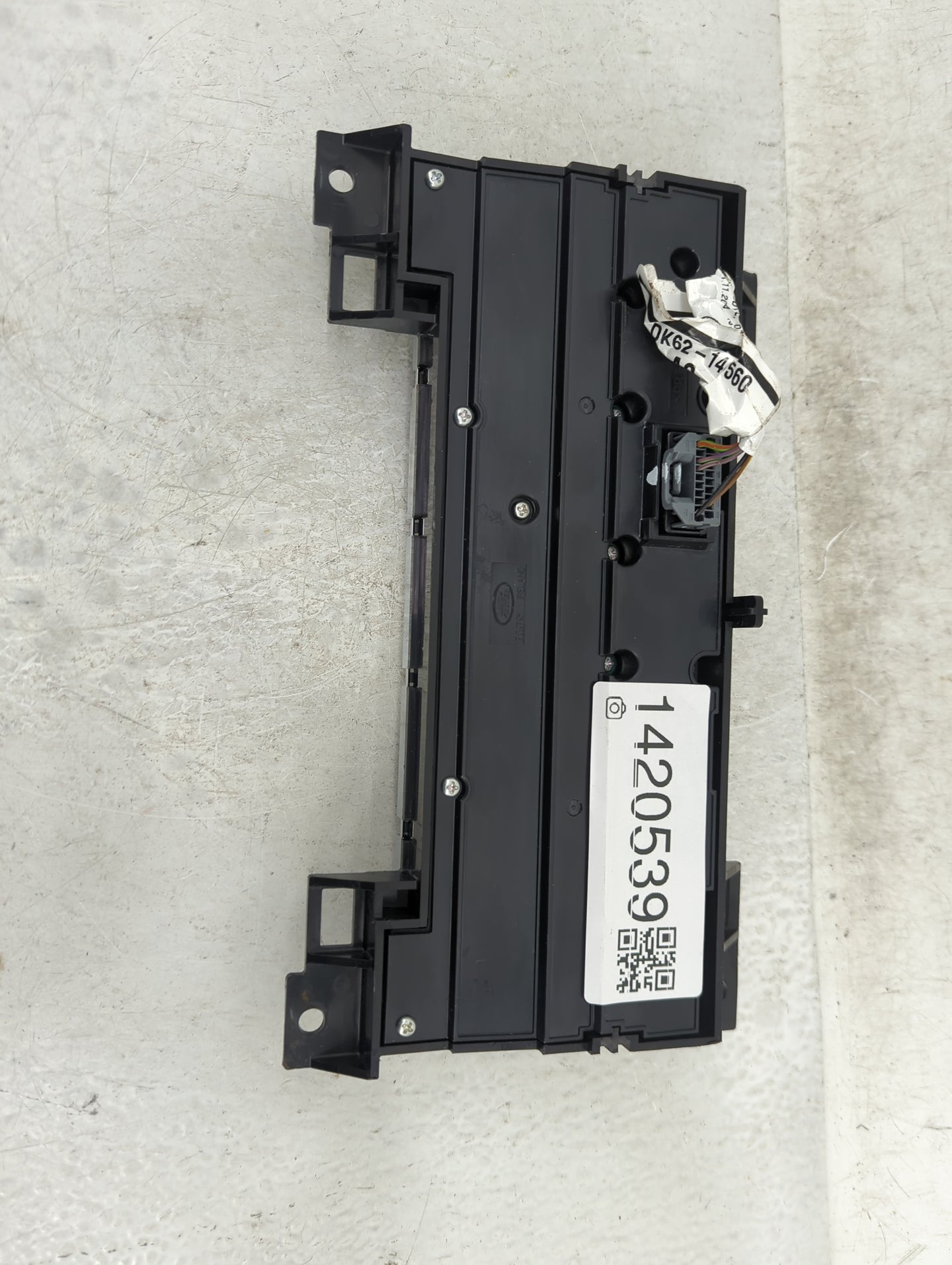 2014-2015 Land Rover Range Rover Sport Climate Control Module Temperature AC/Heater Replacement Fits OEM Used Auto Parts - O