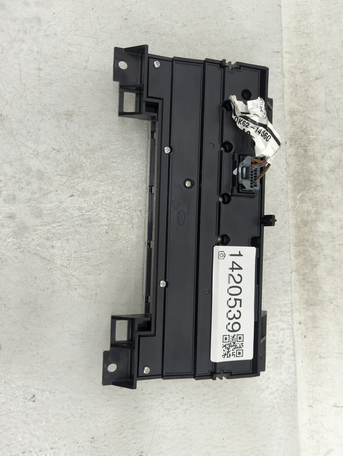2014-2015 Land Rover Range Rover Sport Climate Control Module Temperature AC/Heater Replacement Fits OEM Used Auto Parts - O