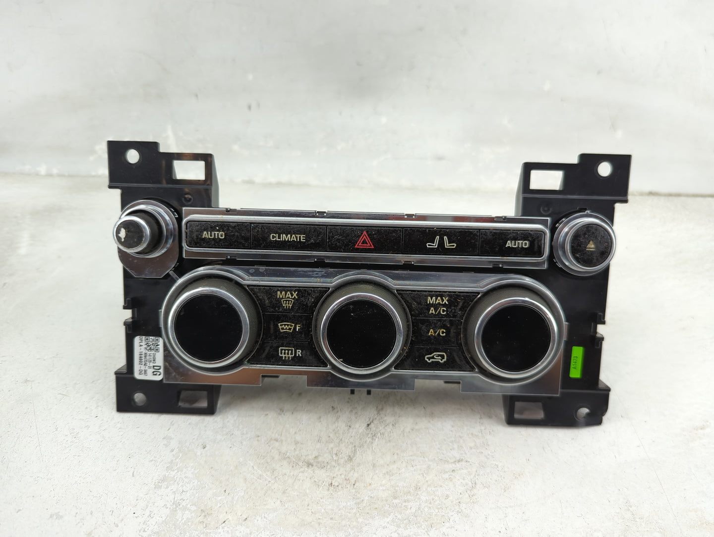 2014-2015 Land Rover Range Rover Sport Climate Control Module Temperature AC/Heater Replacement Fits Fits 2014 2015 OEM Used