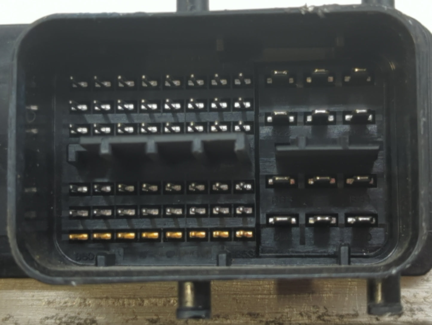 2015-2017 Lexus Ct200h PCM Engine Control Computer ECU ECM PCU OEM P/N:89661-76160 Fits Fits 2015 2016 2017 OEM Used Auto Pa