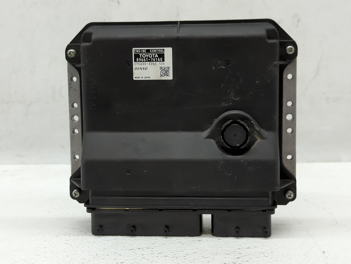 2015-2017 Lexus Ct200h PCM Engine Control Computer ECU ECM PCU OEM P/N:89661-76160 Fits 2015 2016 2017 OEM Used Auto Parts -