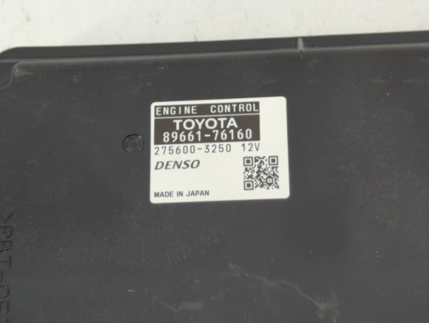2015-2017 Lexus Ct200h PCM Engine Control Computer ECU ECM PCU OEM P/N:89661-76160 Fits Fits 2015 2016 2017 OEM Used Auto Pa