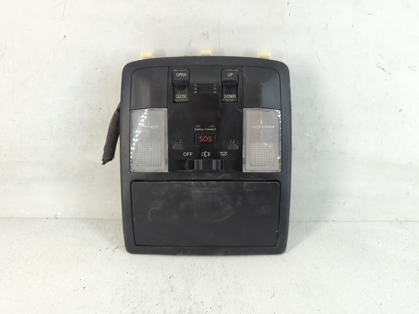 2015 Lexus Ct200h Overhead Roof Console - Oemusedautoparts1.com