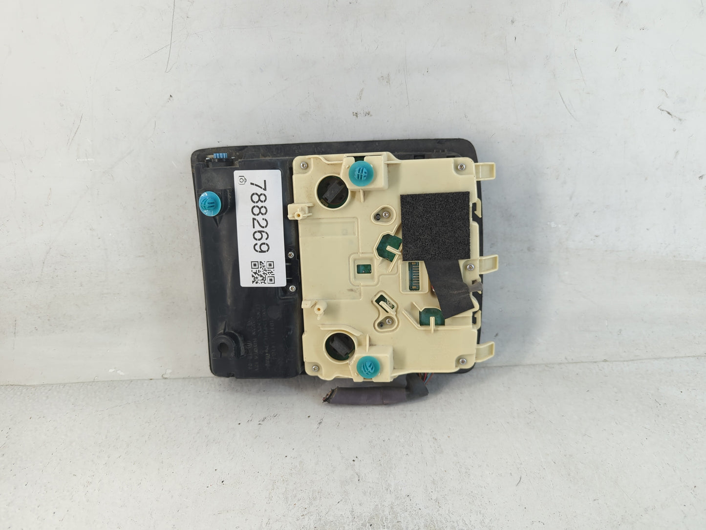 2015 Lexus Ct200h Overhead Roof Console - Oemusedautoparts1.com