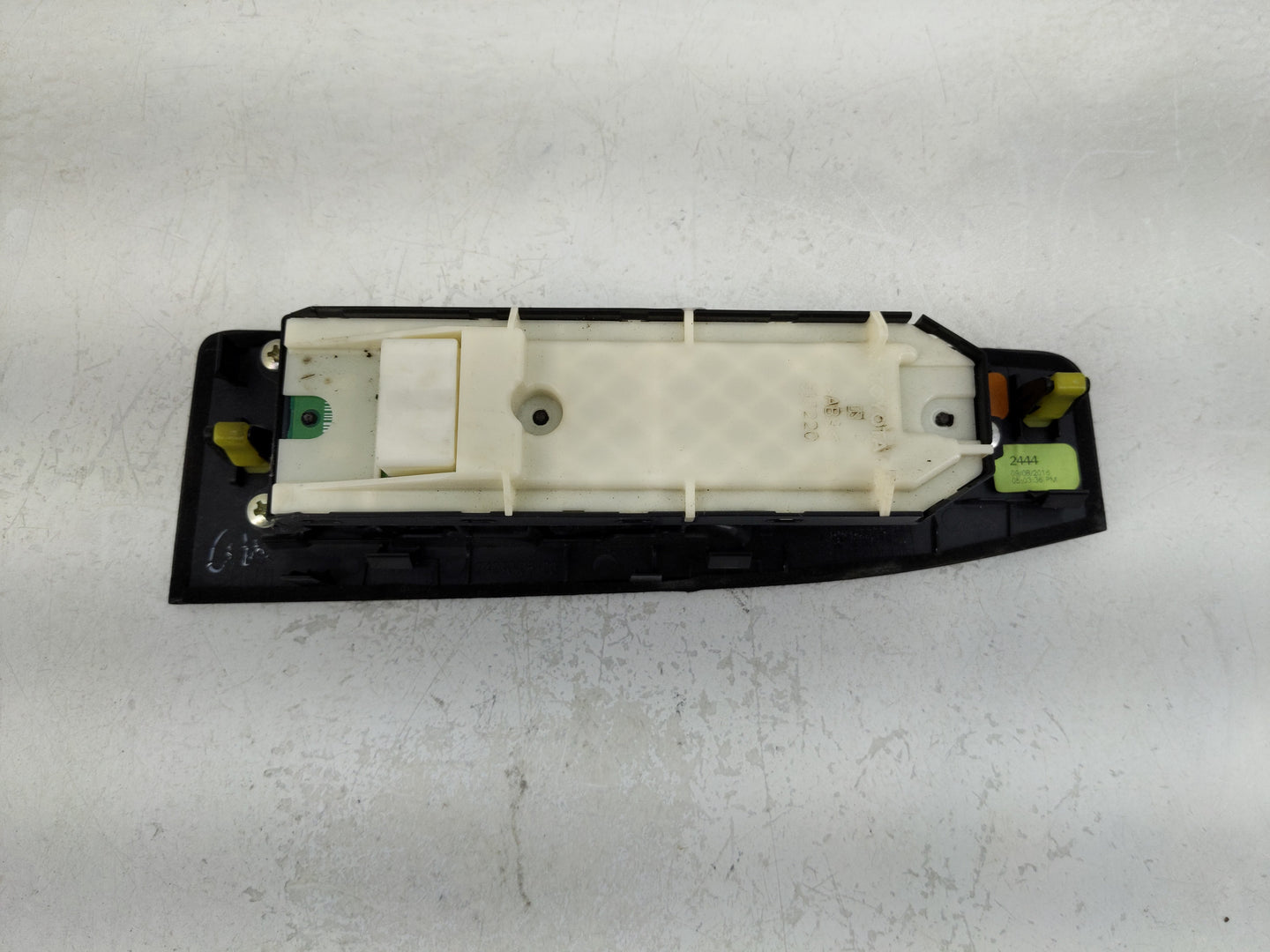 2013-2018 Lexus Es300h Master Power Window Switch Replacement Driver Side Left P/N:84040-33091 Fits OEM Used Auto Parts - Oe