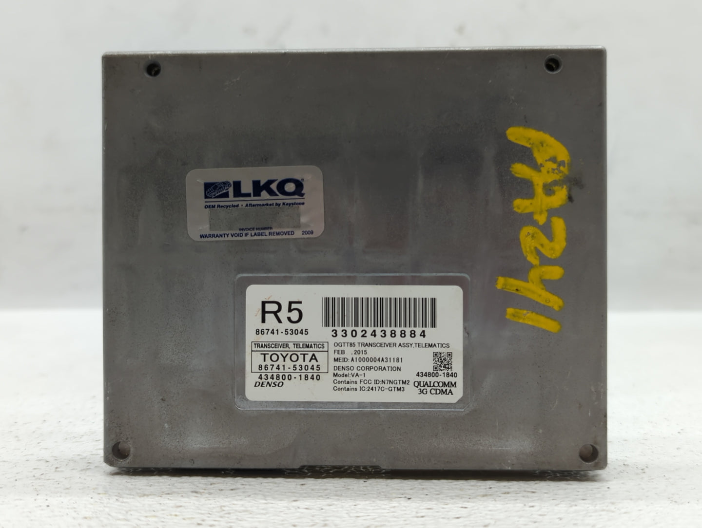 2014-2015 Lexus Es300h Chassis Control Module Ccm Bcm Body Control - Oemusedautoparts1.com