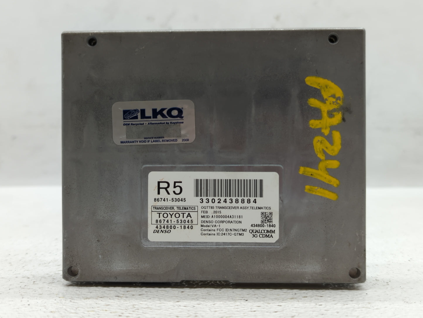 2014-2015 Lexus Es300h Chassis Control Module Ccm Bcm Body Control - Oemusedautoparts1.com