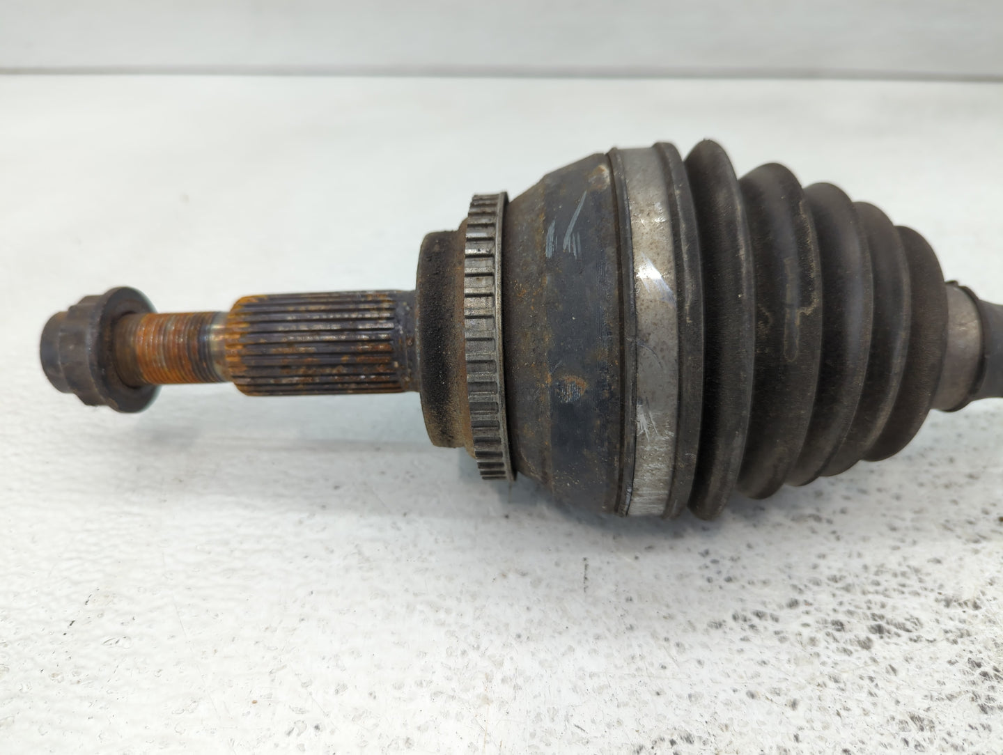2013-2018 Lexus Es300h Axle Shaft Front Driver Cv C/v - Oemusedautoparts1.com