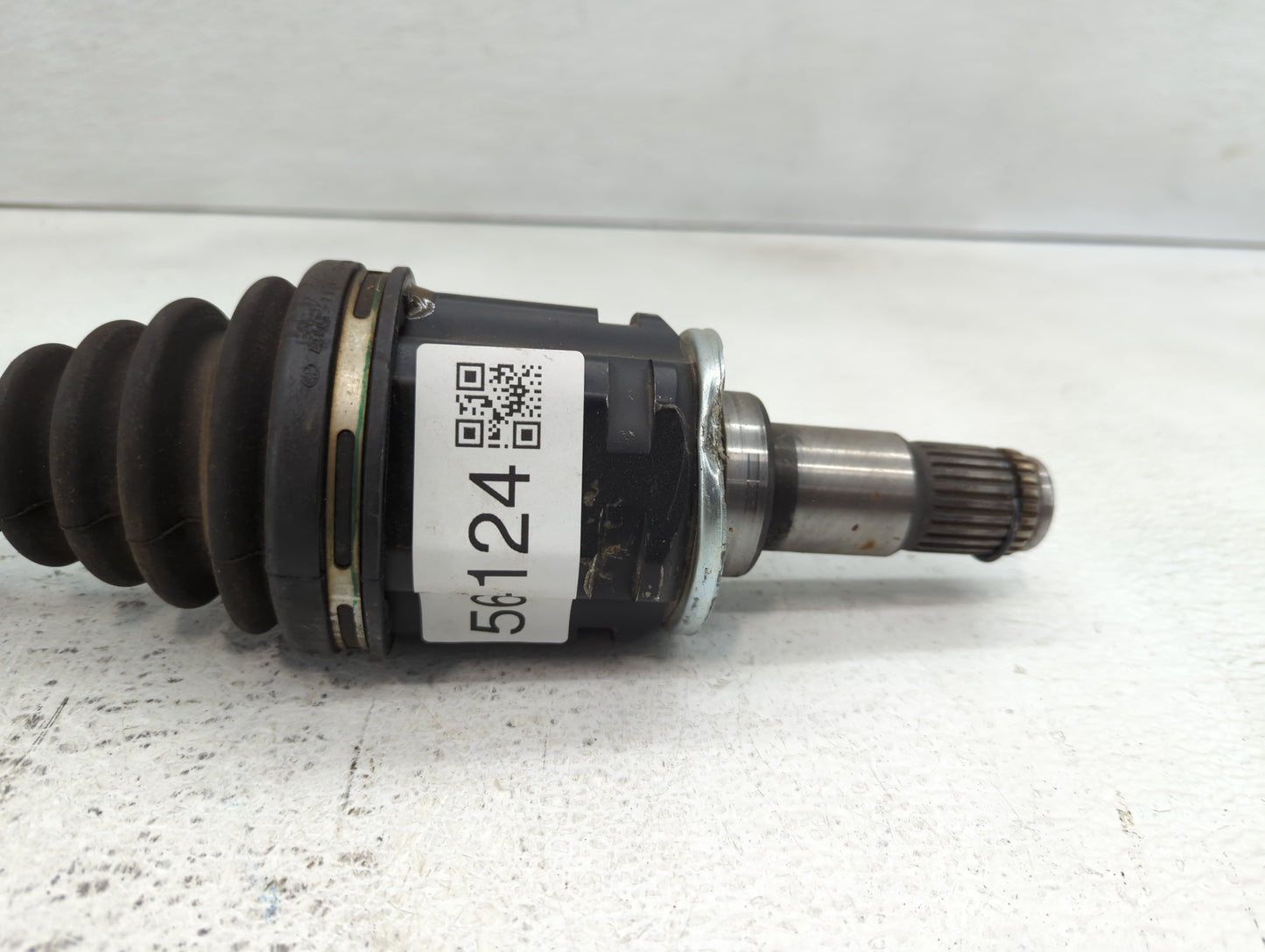 2013-2018 Lexus Es300h Axle Shaft Front Driver Cv C/v - Oemusedautoparts1.com