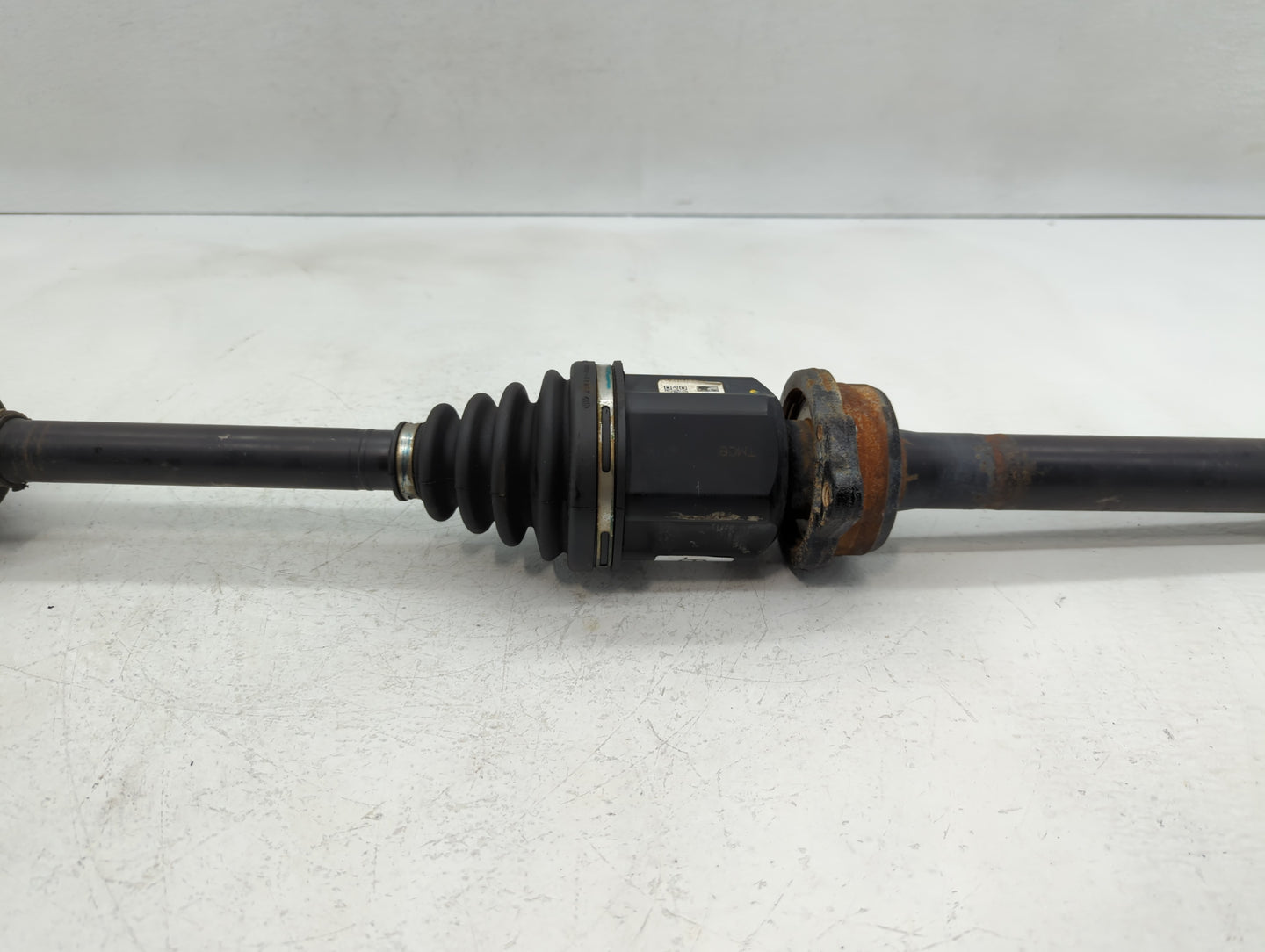 2013-2018 Lexus Es300h Axle Shaft Front Driver Cv C/v - Oemusedautoparts1.com