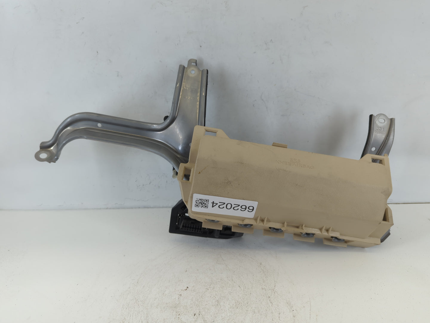 2013-2018 Lexus Es300h Air Bag Driver Left Steering Wheel Mounted P/N:D3G67114M1G Fits Fits 2013 2014 2015 2016 2017 2018 OE