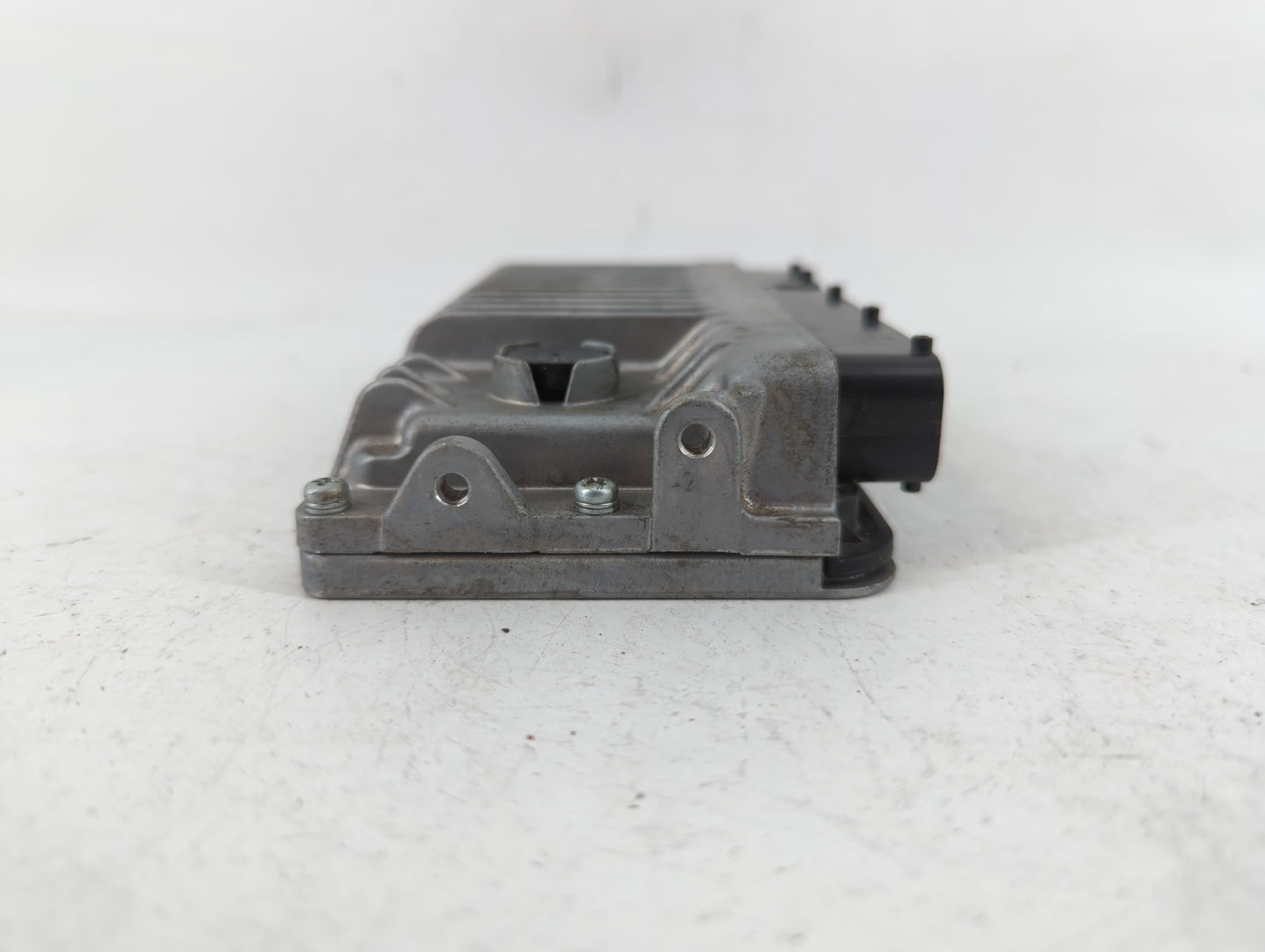 2015 Lexus Es300h PCM Engine Control Computer ECU ECM PCU OEM P/N:275600-2750 89661-33Q40 Fits OEM Used Auto Parts - Oemused