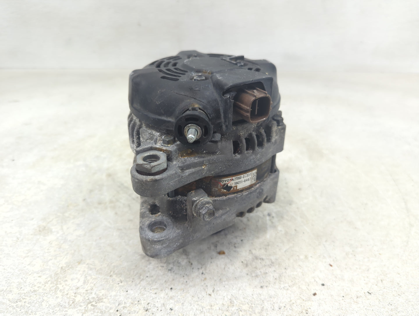 2010-2018 Lexus Es350 Alternator Replacement Generator Charging Assembly Engine OEM P/N:104211-8462 27060-31331 Fits OEM Use