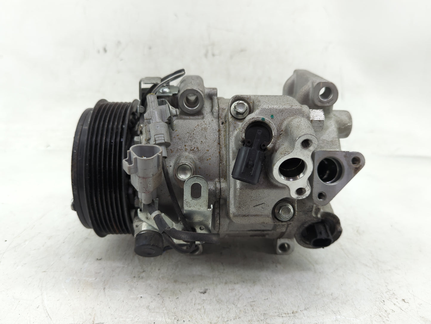 2013-2018 Lexus Es350 Air Conditioning A/c Ac Compressor Oem - Oemusedautoparts1.com