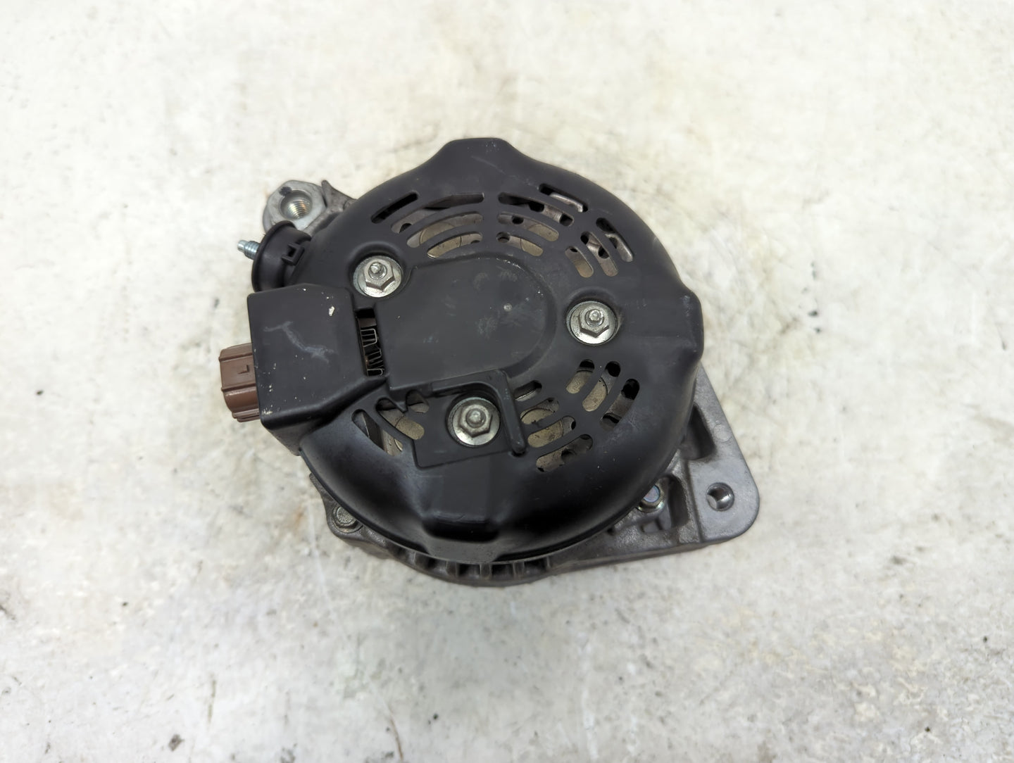 2015 Lexus Es350 Alternator Replacement Generator Charging Assembly Engine OEM P/N:27060-31331 Fits OEM Used Auto Parts - Oe