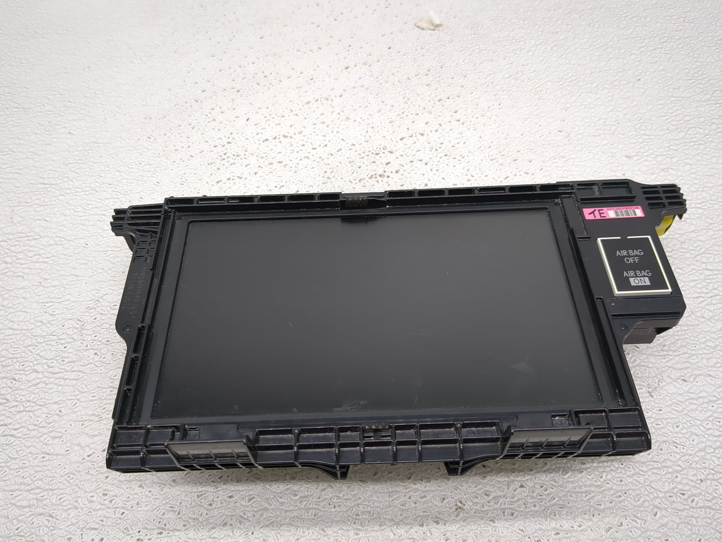 2015-2016 Lexus Es350 Information Display Screen - Oemusedautoparts1.com