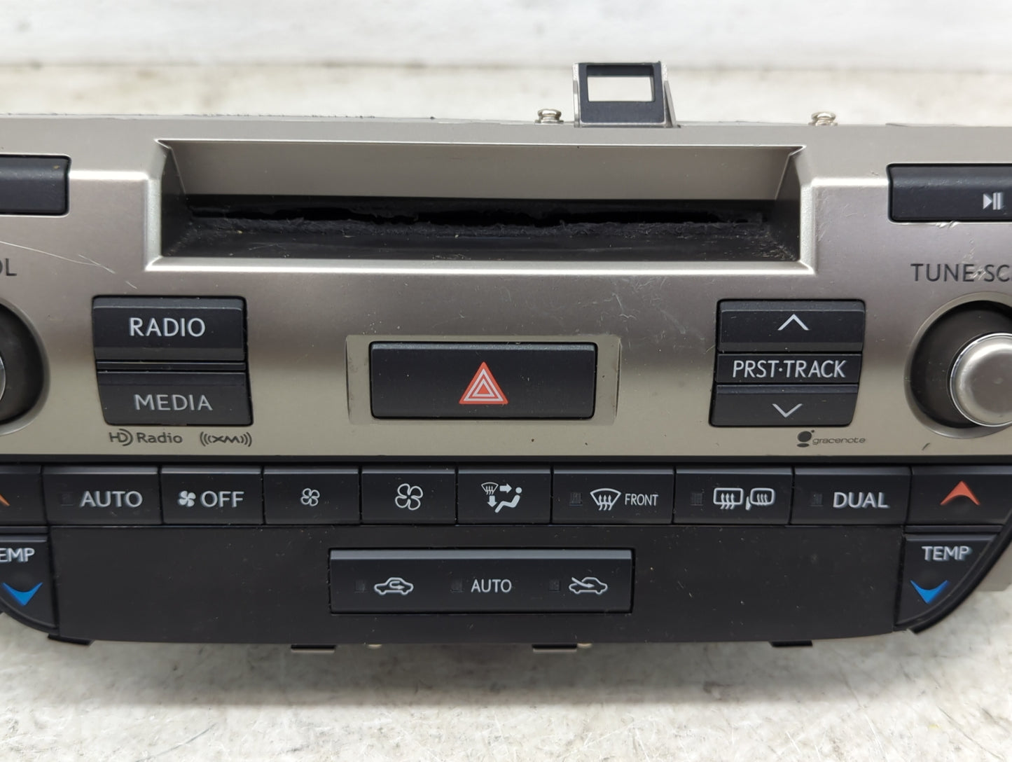 2015 Lexus Es350 Radio AM FM Cd Player Receiver Replacement P/N:86140-33200 138000-6200G101 Fits OEM Used Auto Parts - Oemus