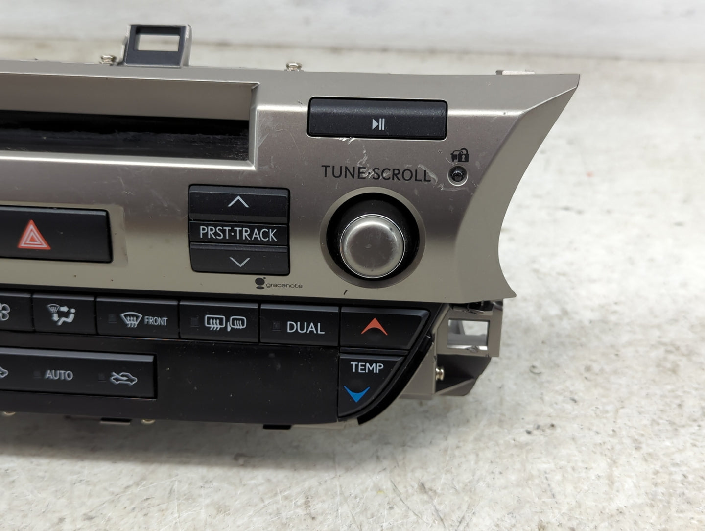 2015 Lexus Es350 Radio AM FM Cd Player Receiver Replacement P/N:86140-33200 138000-6200G101 Fits OEM Used Auto Parts - Oemus