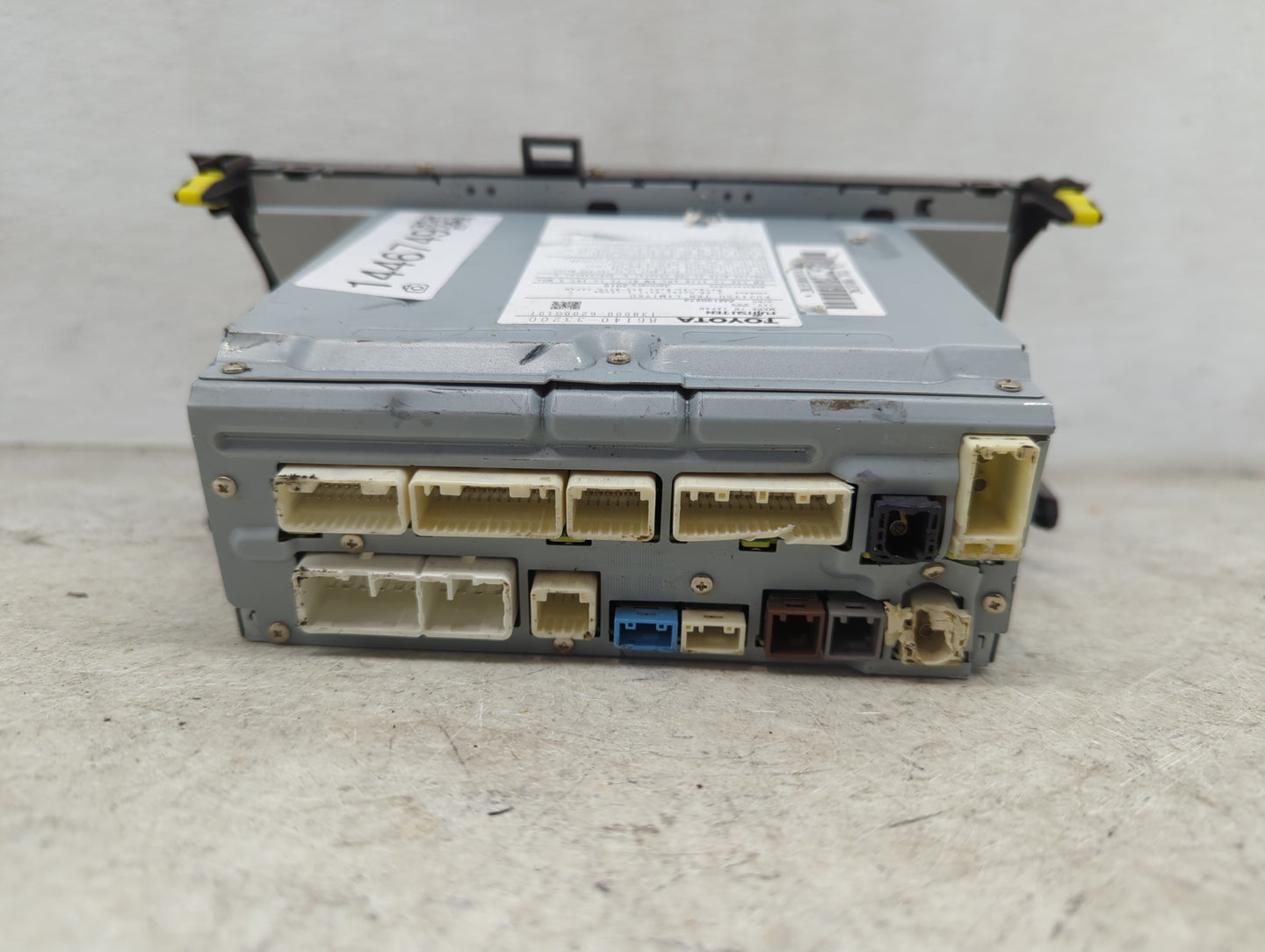 2015 Lexus Es350 Radio AM FM Cd Player Receiver Replacement P/N:86140-33200 138000-6200G101 Fits OEM Used Auto Parts - Oemus