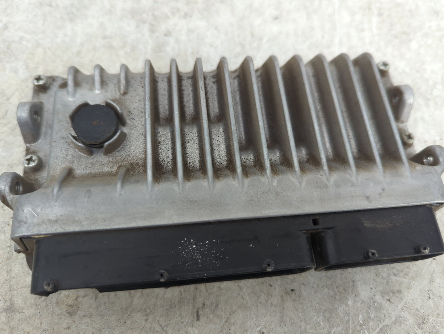 2015 Lexus Es350 PCM Engine Control Computer ECU ECM PCU OEM P/N:89661-33Q10 275600-2860 Fits OEM Used Auto Parts - Oemuseda