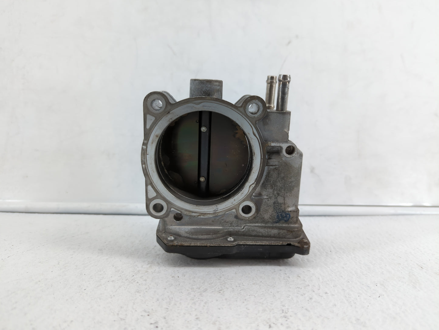 2007-2018 Lexus Es350 Throttle Body P/N:22030-0P050 22030-31030 Fits OEM Used Auto Parts - Oemusedautoparts1.com