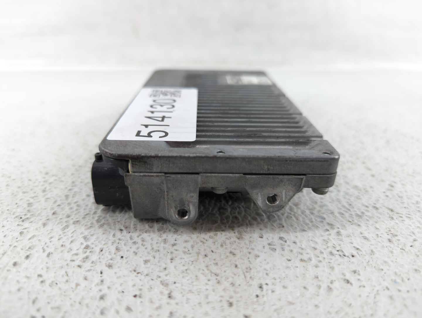 2015 Lexus Es350 PCM Engine Control Computer ECU ECM PCU OEM P/N:89661-33Q11 89661-33Q10 Fits OEM Used Auto Parts - Oemuseda