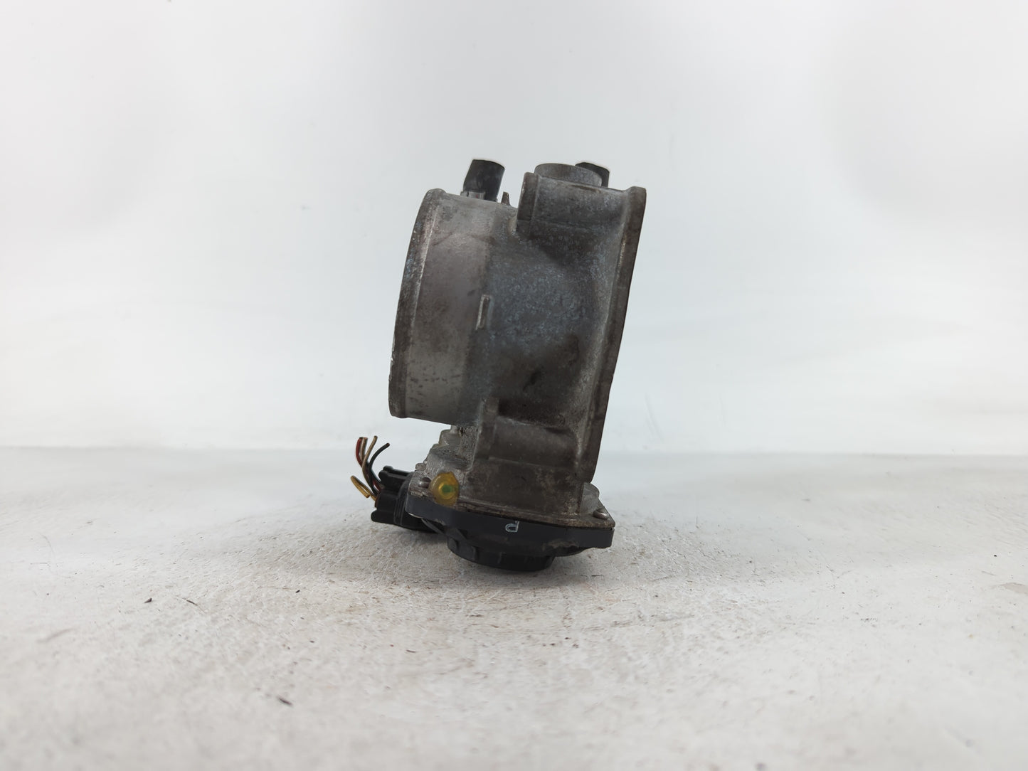 2007-2018 Lexus Es350 Throttle Body P/N:22030-0P050 Fits OEM Used Auto Parts - Oemusedautoparts1.com