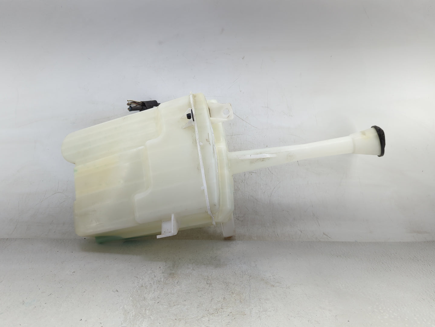 2014-2015 Lexus Is250 Windshield Washer Fluid Reservoir Bottle Oem - Oemusedautoparts1.com