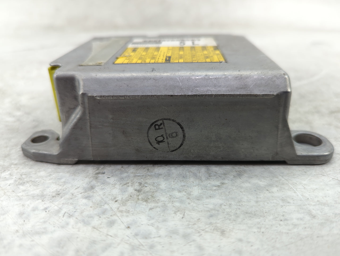 2014-2015 Lexus Is250 Safety Restraint Srs Airbag Control Module - Oemusedautoparts1.com