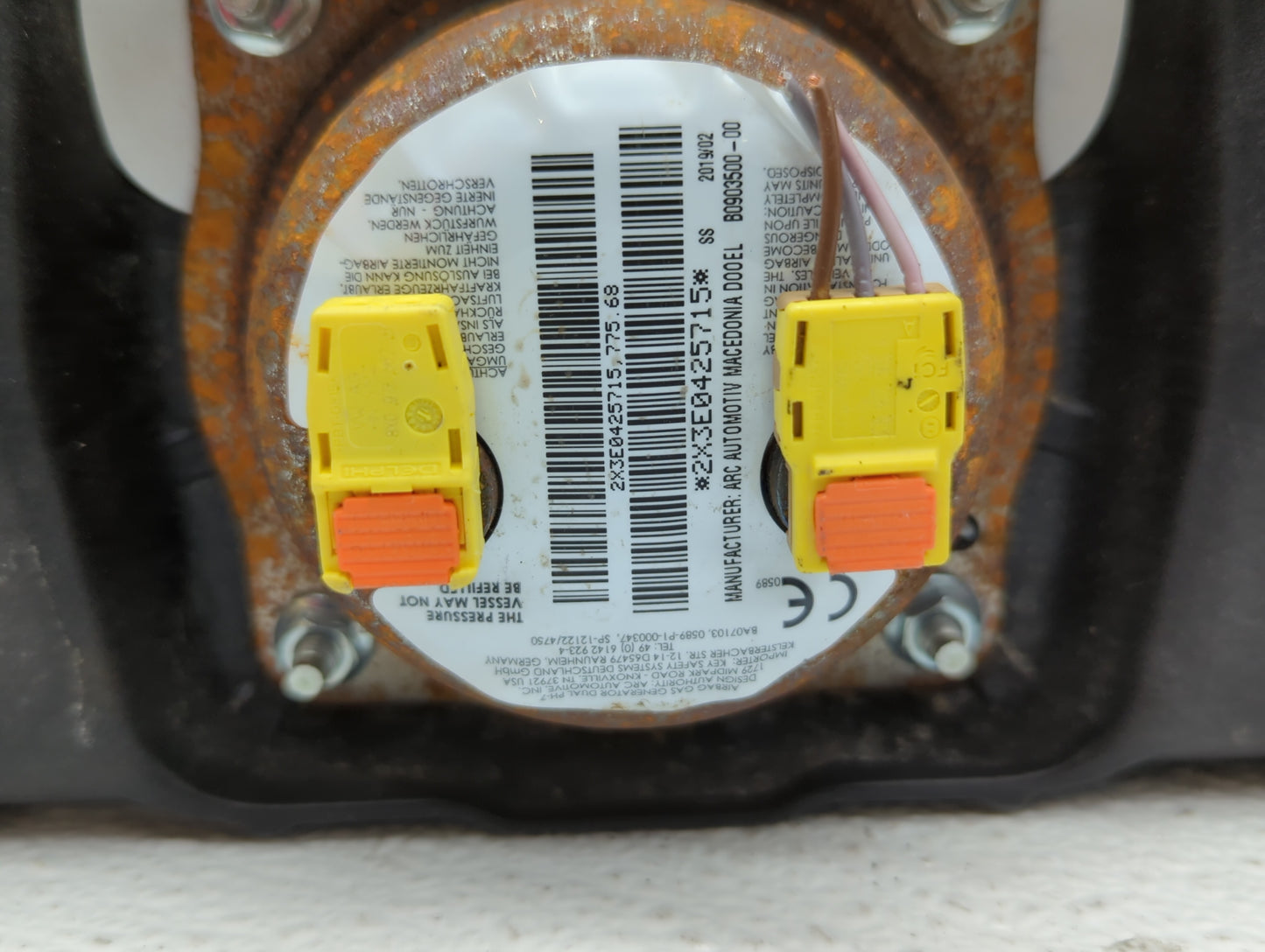 2014-2015 Lexus Is250 Air Bag Passenger Right Knee OEM P/N:0589-P1-000369 Fits Fits 2014 2015 2016 2017 2018 2019 OEM Used A