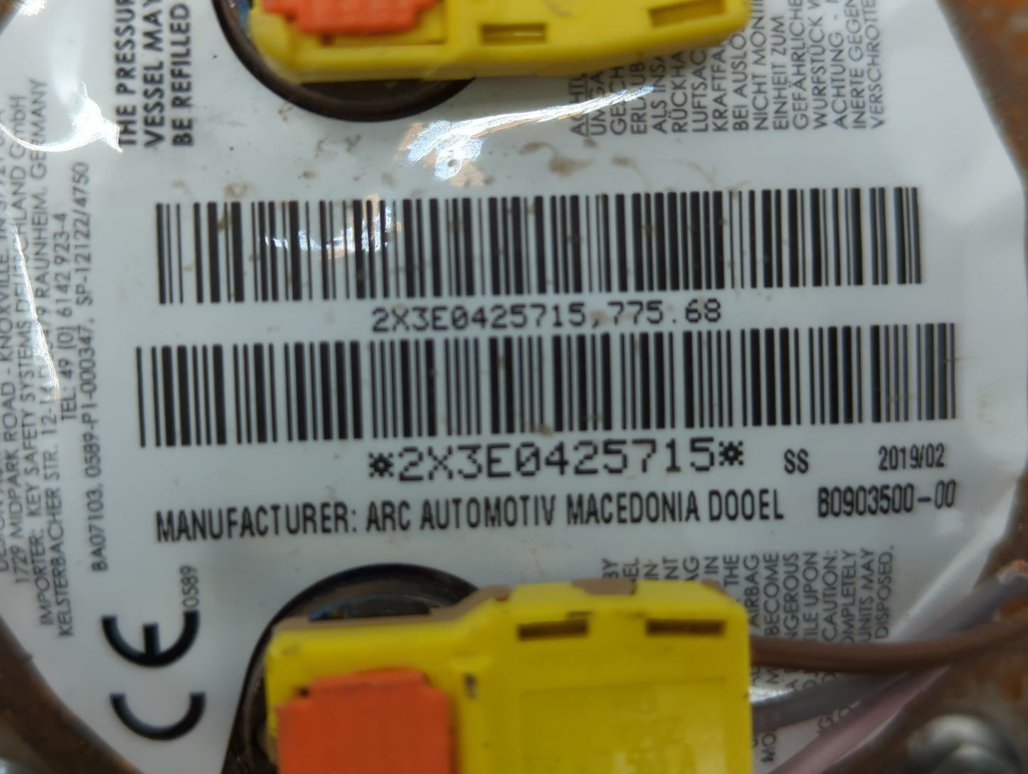 2014-2015 Lexus Is250 Air Bag Passenger Right Knee OEM P/N:0589-P1-000369 Fits Fits 2014 2015 2016 2017 2018 2019 OEM Used A