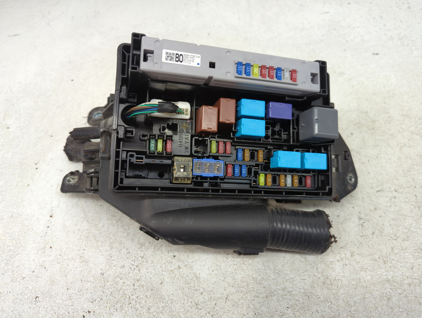 2016-2019 Lexus Is300 Fusebox Fuse Box Panel Relay Module P/N:82662-53380 Fits Fits 2014 2015 2016 2017 2018 2019 OEM Used A
