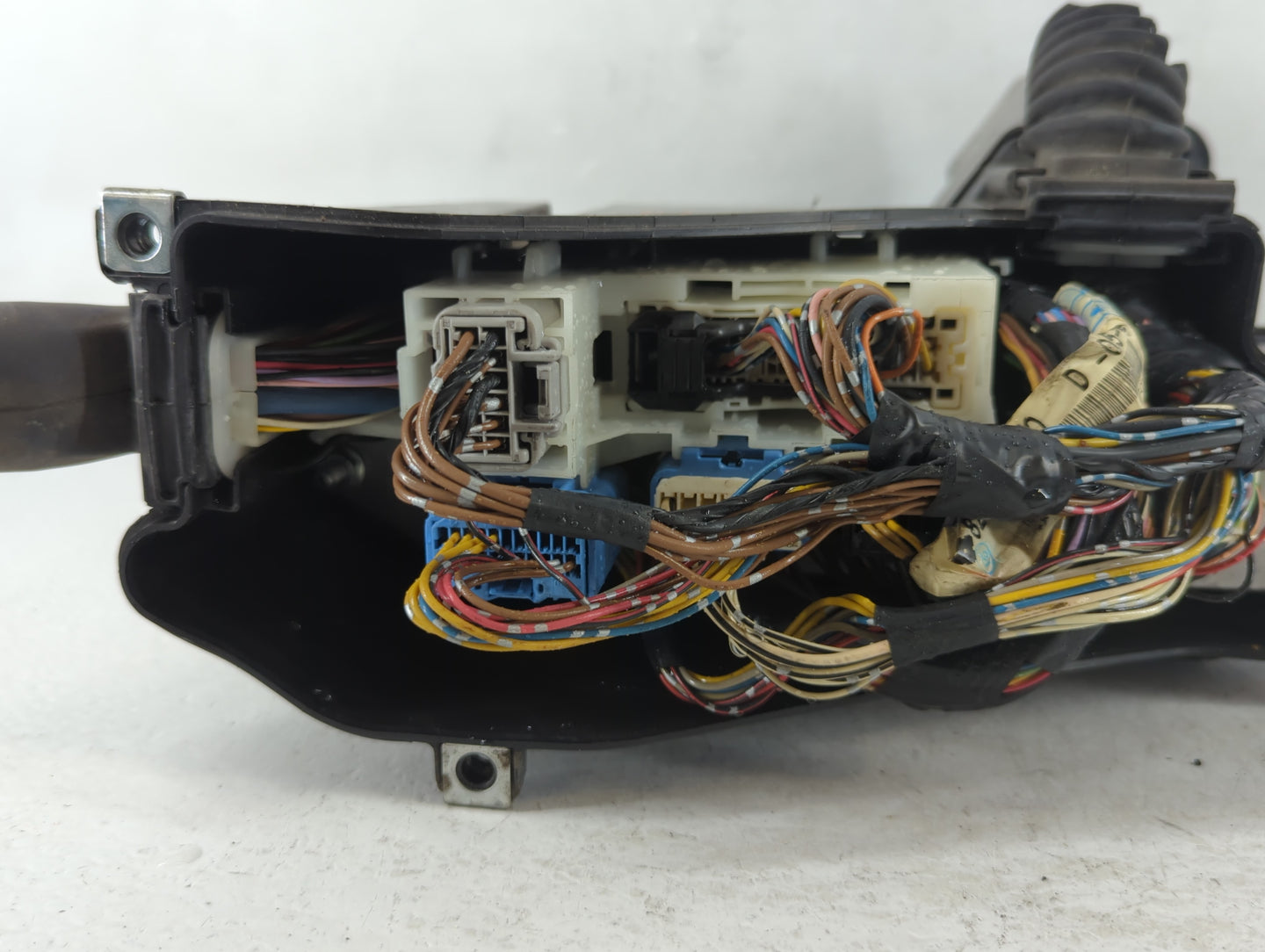 2015 Lexus Is300 Fusebox Fuse Box Panel Relay Module P/N:82121-53180 PP-T10 7154-8679-30 Fits OEM Used Auto Parts - Oemuseda