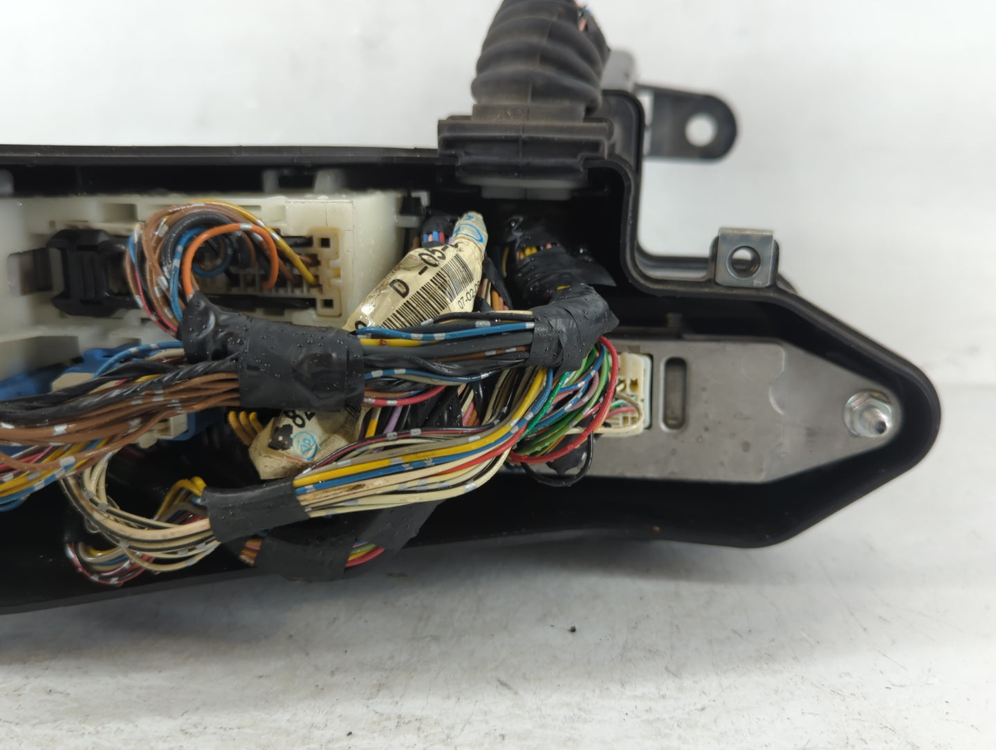 2015 Lexus Is300 Fusebox Fuse Box Panel Relay Module P/N:82121-53180 PP-T10 7154-8679-30 Fits OEM Used Auto Parts - Oemuseda