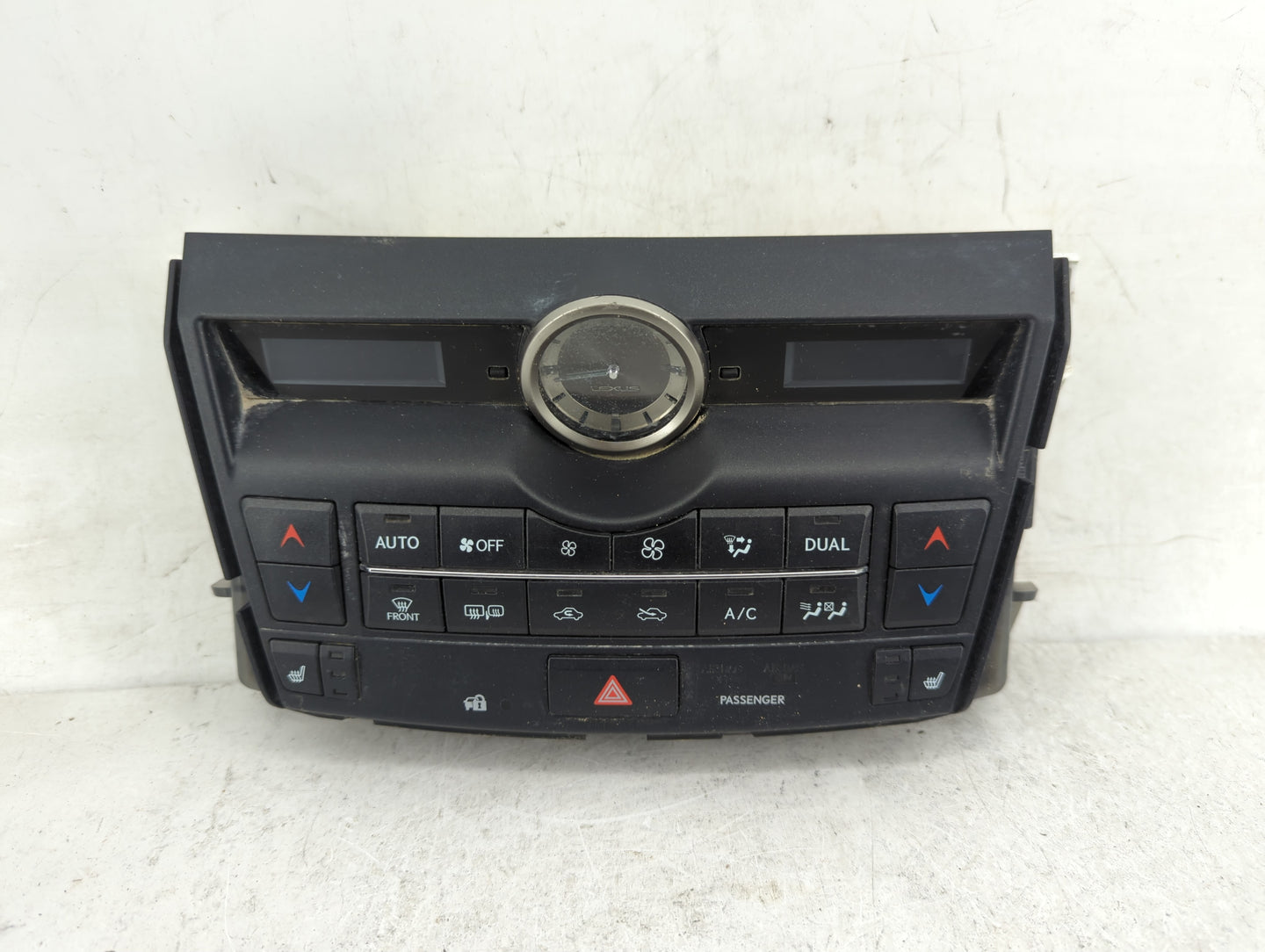 2015-2017 Lexus Nx200t Climate Control Module Temperature AC/Heater Replacement P/N:237000-7240 55900-78011 Fits OEM Used Au