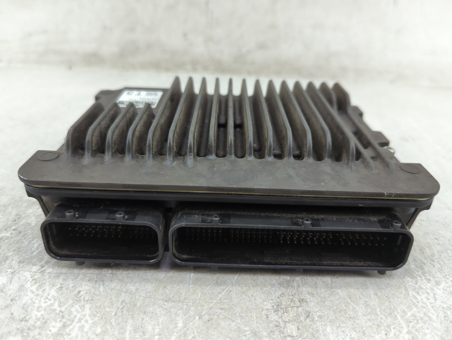 2015-2017 Lexus Nx200t PCM Engine Control Computer ECU ECM PCU OEM P/N:89661-78051 Fits Fits 2015 2016 2017 OEM Used Auto Pa