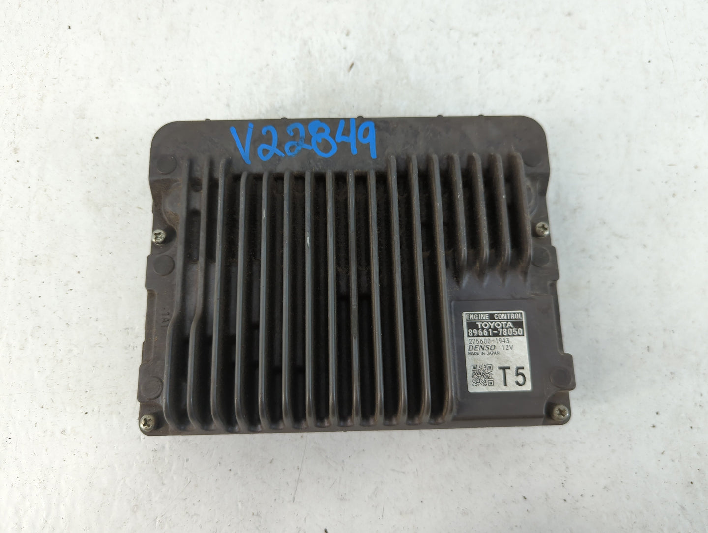 2015-2017 Lexus Nx200t PCM Engine Control Computer ECU ECM PCU OEM P/N:89661-78050 Fits Fits 2015 2016 2017 OEM Used Auto Pa