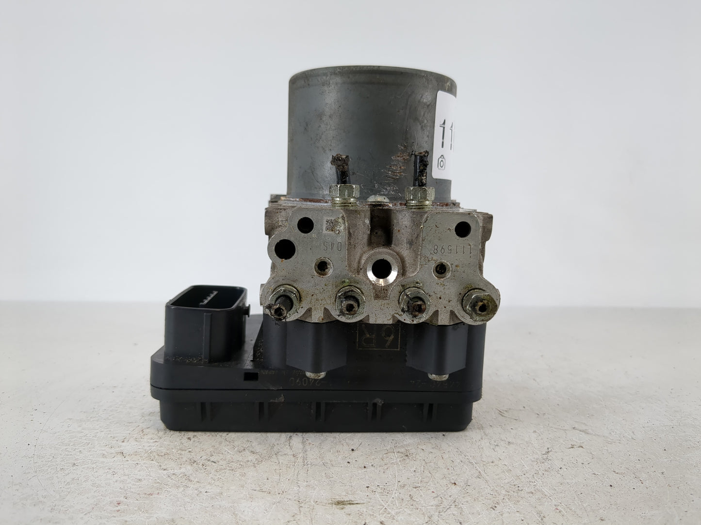 2015 Lexus Rc350 ABS Pump Control Module Replacement P/N:89541-24090 44540-24020 Fits OEM Used Auto Parts - Oemusedautoparts