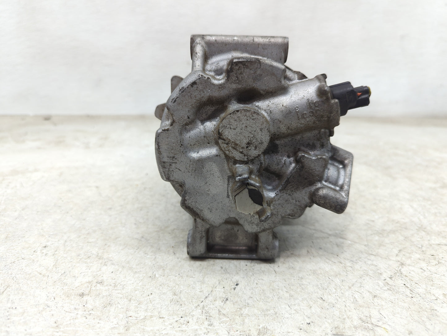 2015-2019 Lexus Rc F Air Conditioning A/c Ac Compressor Oem - Oemusedautoparts1.com