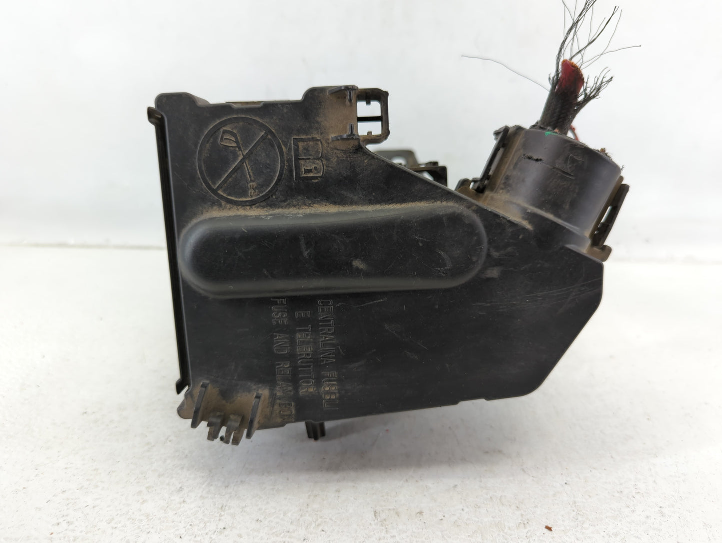 2013-2015 Lexus Rx350 Fusebox Fuse Box Panel Relay Module P/N:82662-0E140 82662-48290 Fits Fits 2013 2014 2015 OEM Used Auto