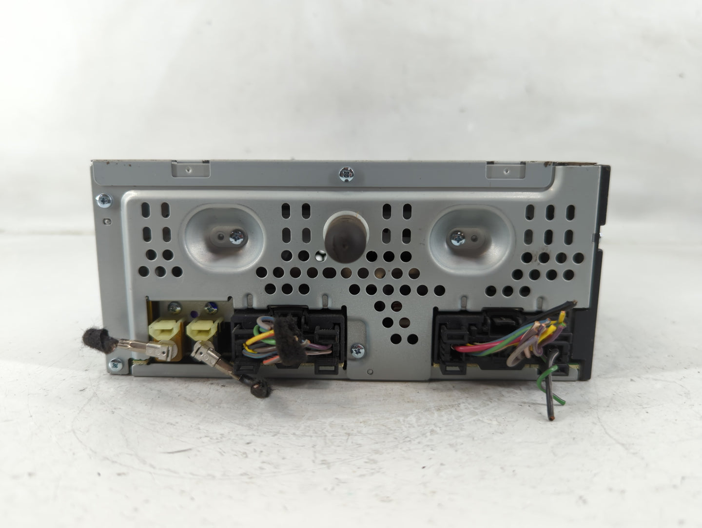 2015 Lincoln Mkc Radio AM FM Cd Player Receiver Replacement P/N:EJ7T-19C107-AG Fits OEM Used Auto Parts - Oemusedautoparts1.