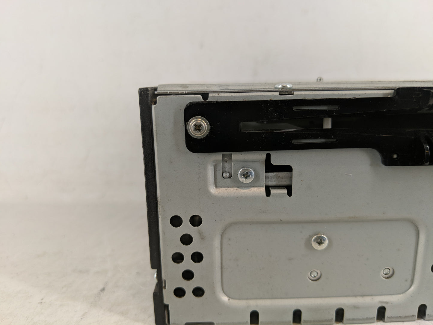 2015 Lincoln Mkc Radio AM FM Cd Player Receiver Replacement P/N:EJ7T-19C107-AG Fits OEM Used Auto Parts - Oemusedautoparts1.