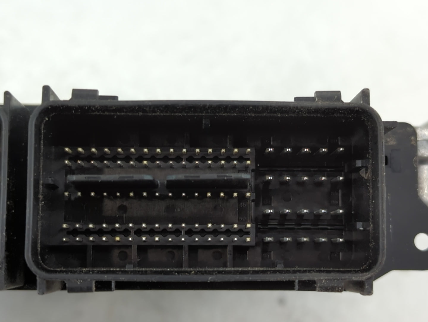 2015-2016 Lincoln Mkc PCM Engine Control Computer ECU ECM PCU OEM P/N:FJ7A-12A650-AMB Fits Fits 2015 2016 OEM Used Auto Part