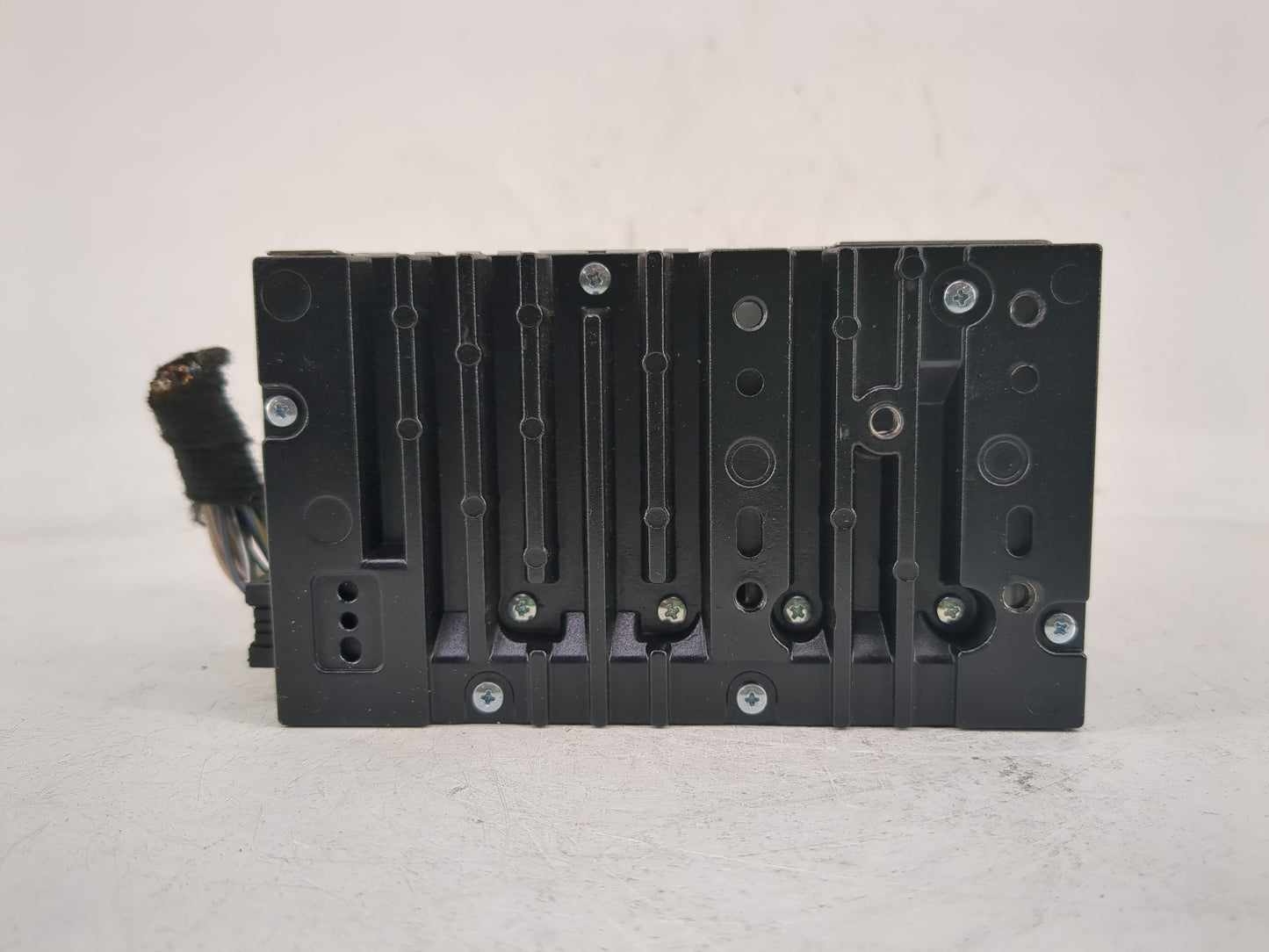 2015 Lincoln Mkc Radio AM FM Cd Player Receiver Replacement P/N:EJ7T-19C107-AF Fits OEM Used Auto Parts - Oemusedautoparts1.
