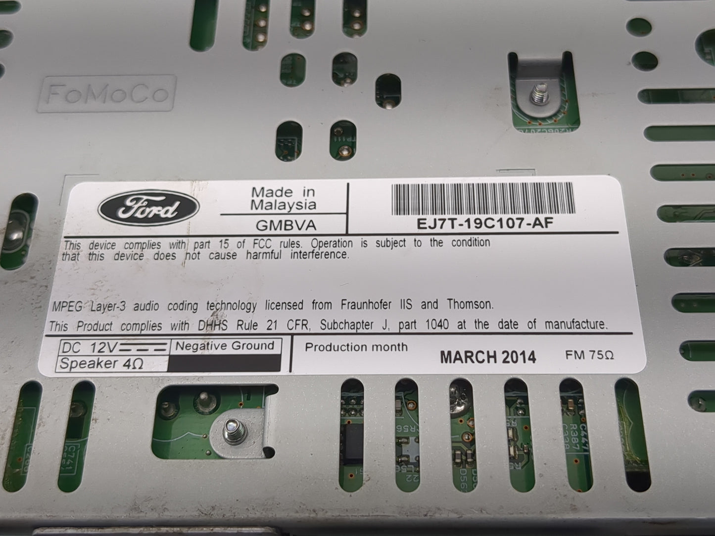 2015 Lincoln Mkc Radio AM FM Cd Player Receiver Replacement P/N:EJ7T-19C107-AF Fits OEM Used Auto Parts - Oemusedautoparts1.