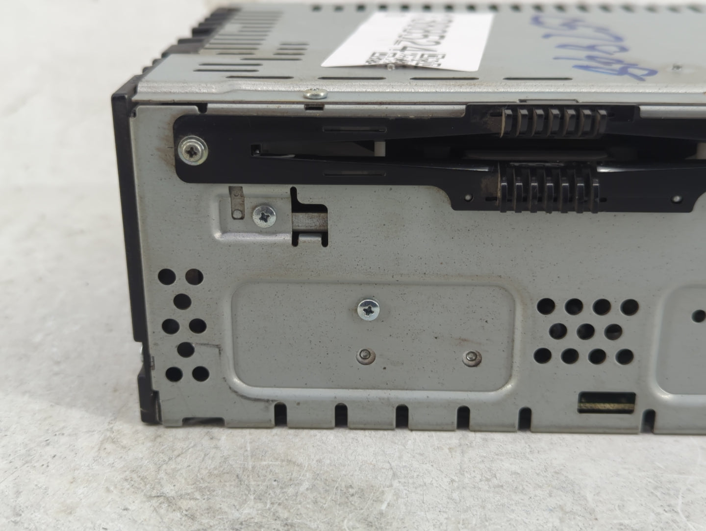 2015 Lincoln Mkc Radio AM FM Cd Player Receiver Replacement P/N:EJ7T-19C107-AF Fits OEM Used Auto Parts - Oemusedautoparts1.