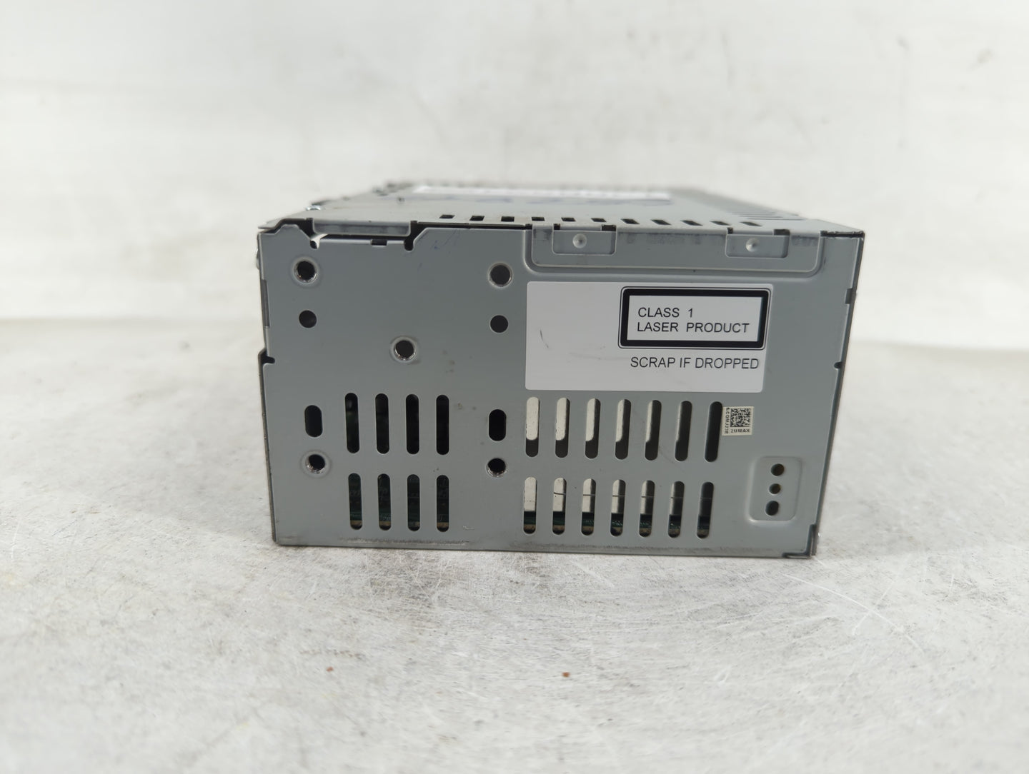 2015 Lincoln Mkc Radio AM FM Cd Player Receiver Replacement P/N:EJ7T-19C107-AF Fits OEM Used Auto Parts - Oemusedautoparts1.