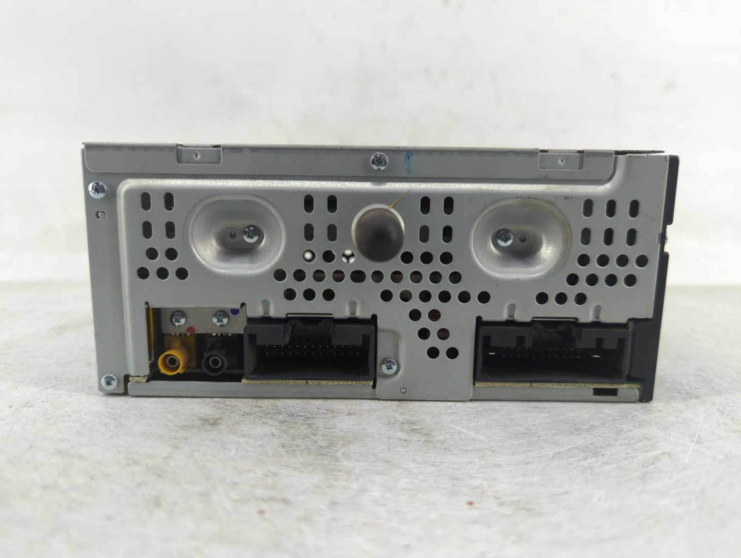 2015 Lincoln Mkc Radio AM FM Cd Player Receiver Replacement P/N:EJ7T-19C107-AF Fits OEM Used Auto Parts - Oemusedautoparts1.