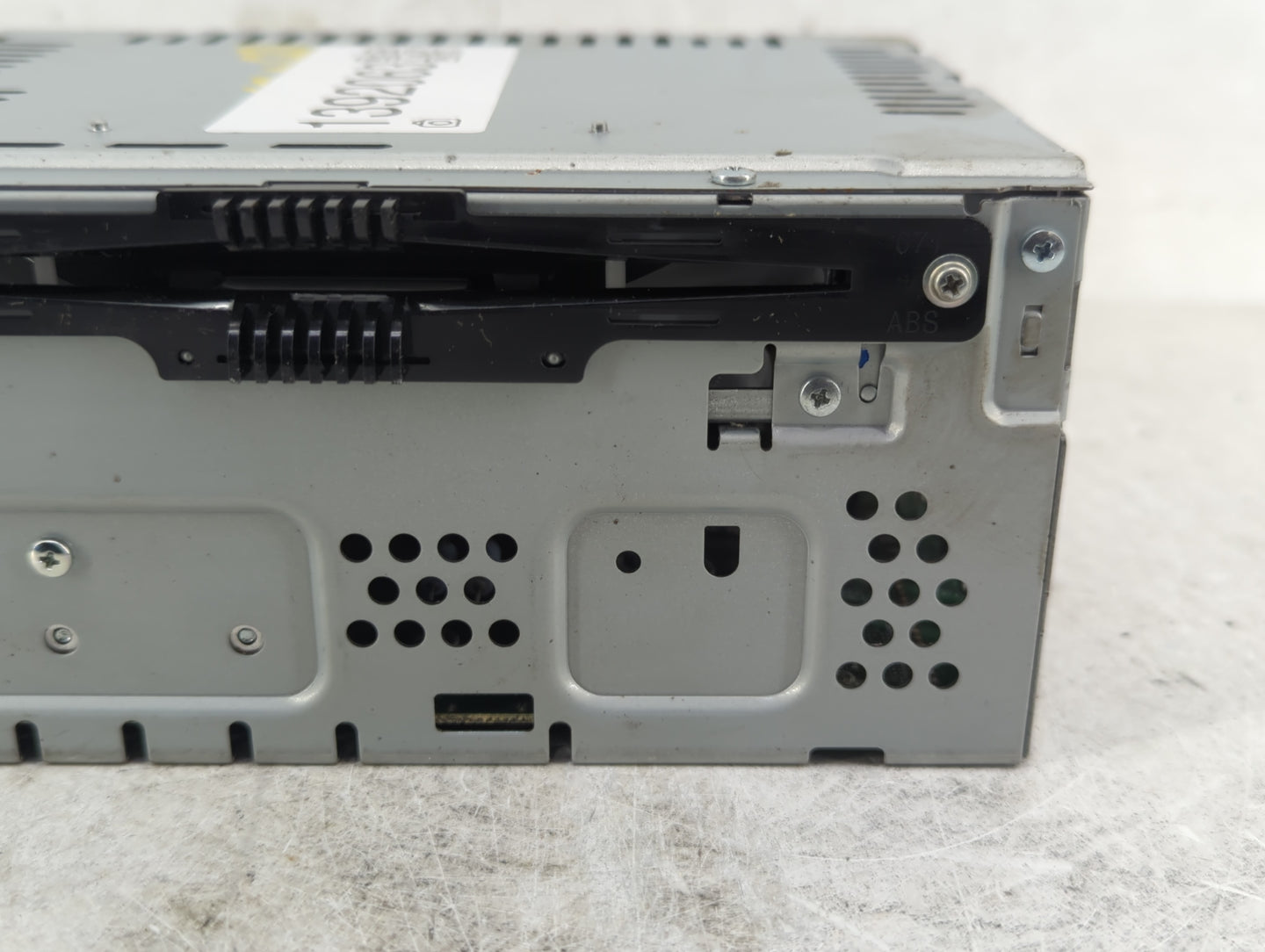 2015 Lincoln Mkc Radio AM FM Cd Player Receiver Replacement P/N:EJ7T-19C107-AF Fits OEM Used Auto Parts - Oemusedautoparts1.